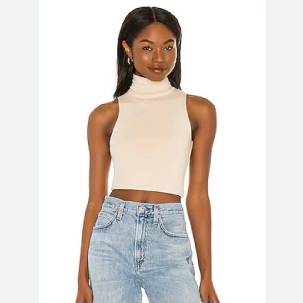 RE ONA Turtleneck Sleeveless Blush Beige Top M